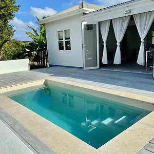 Holiday home Modern 3bed House In The Heart Of Swetes Village Antigua/Barbuda